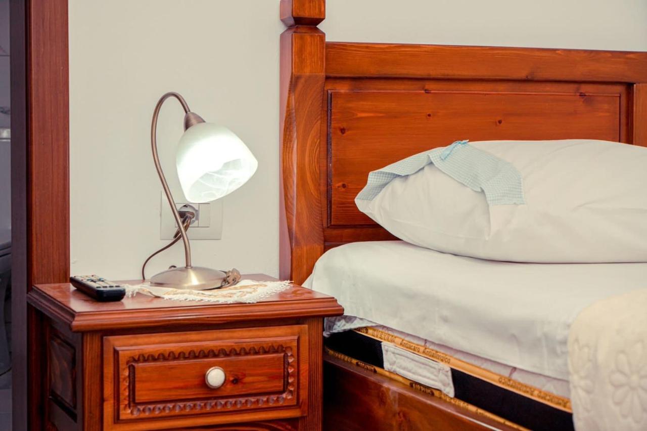 Cico Hostel &Private Room Gjirokastër Eksteriør bilde