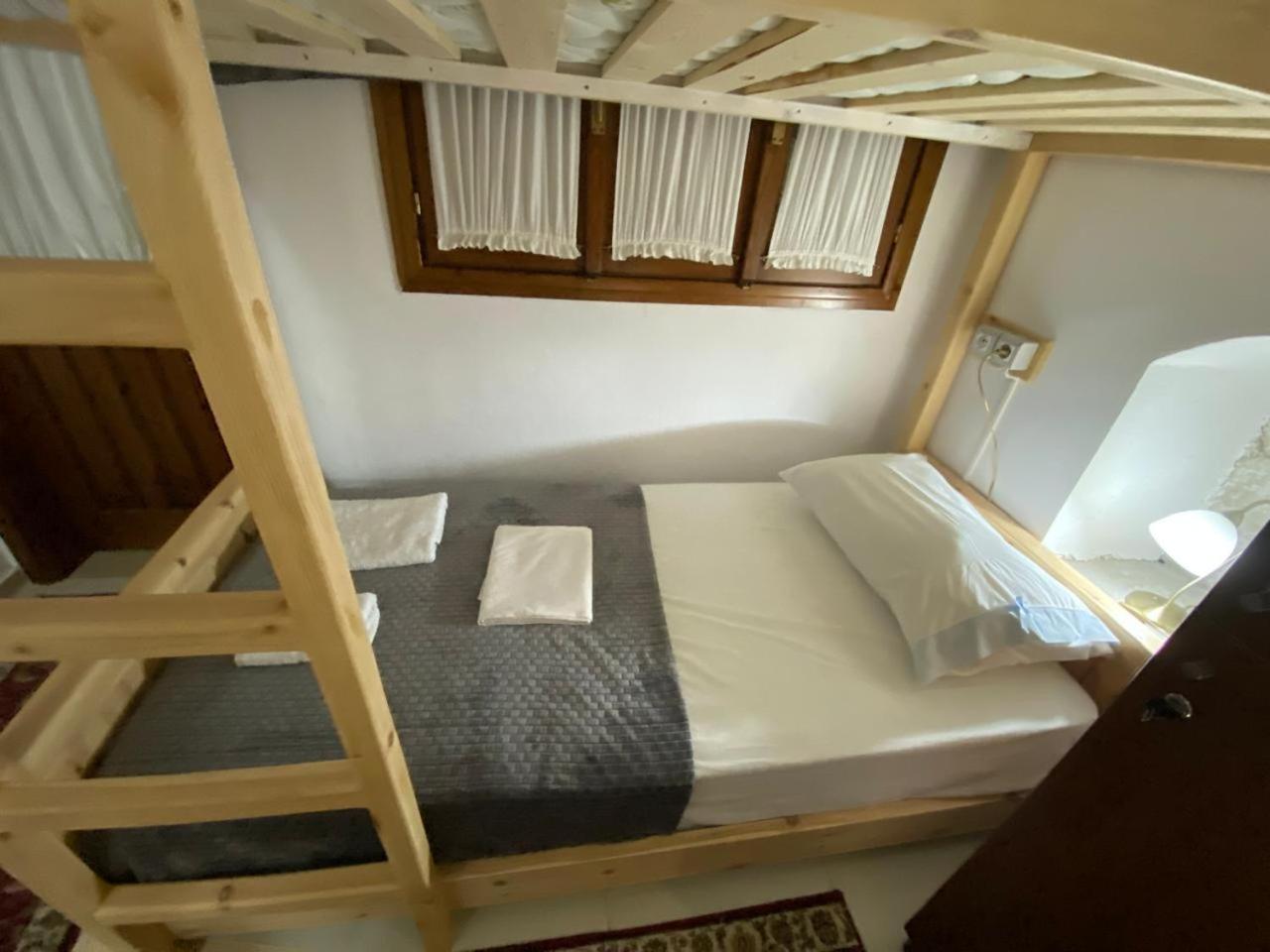 Cico Hostel &Private Room Gjirokastër Eksteriør bilde