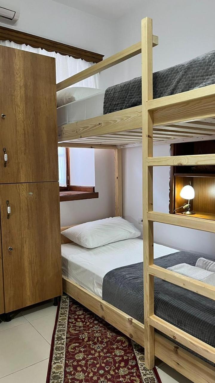 Cico Hostel &Private Room Gjirokastër Eksteriør bilde